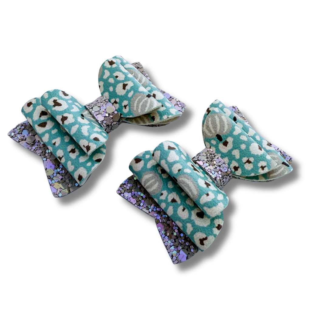 Gray Pumpkins on Cheetah Print - Micro Pigtails - Halloween