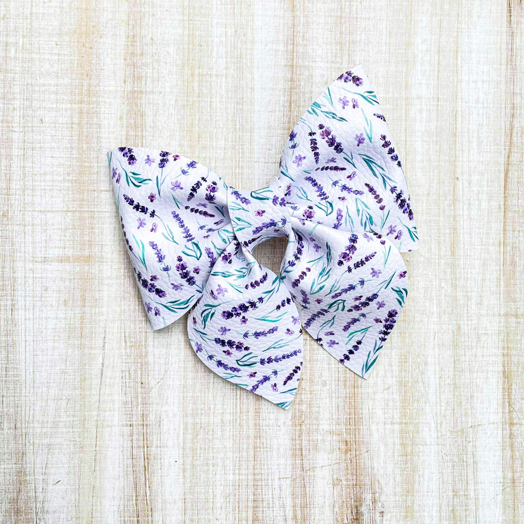 Lovely Lavender 4 inch sailor bow